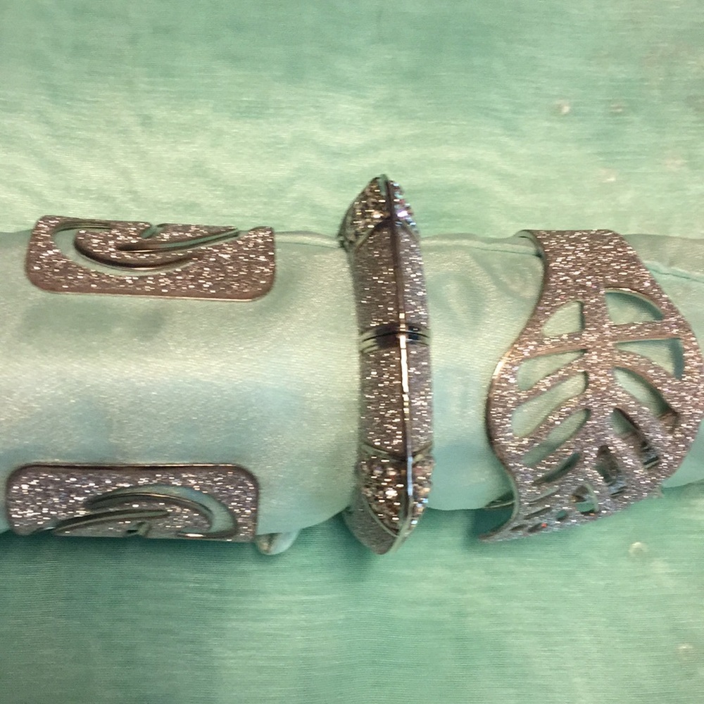 Silver bangles - Picture 6 of 6